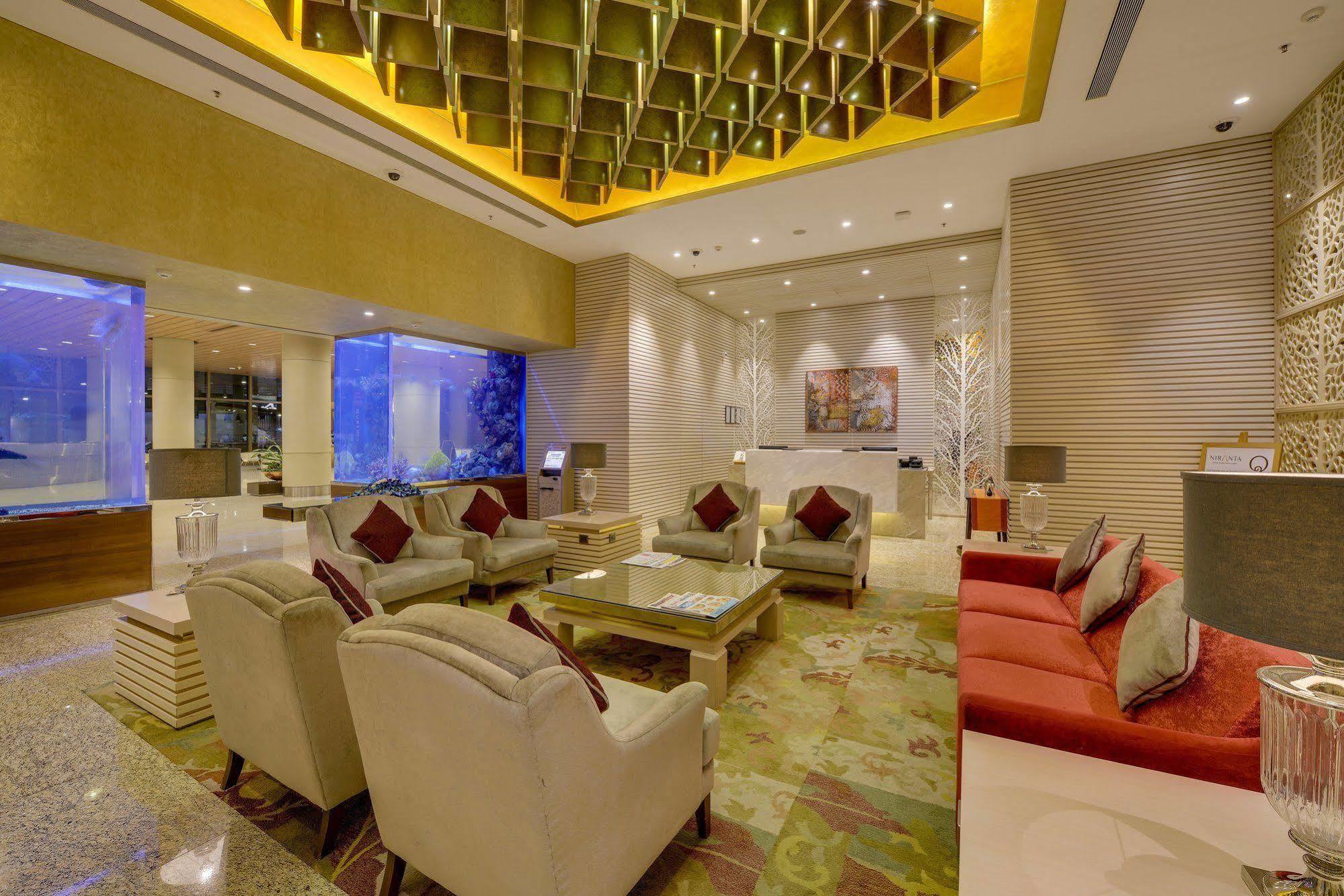 Niranta Transit Hotel Mumbai Airport - At Arrivals מראה חיצוני תמונה