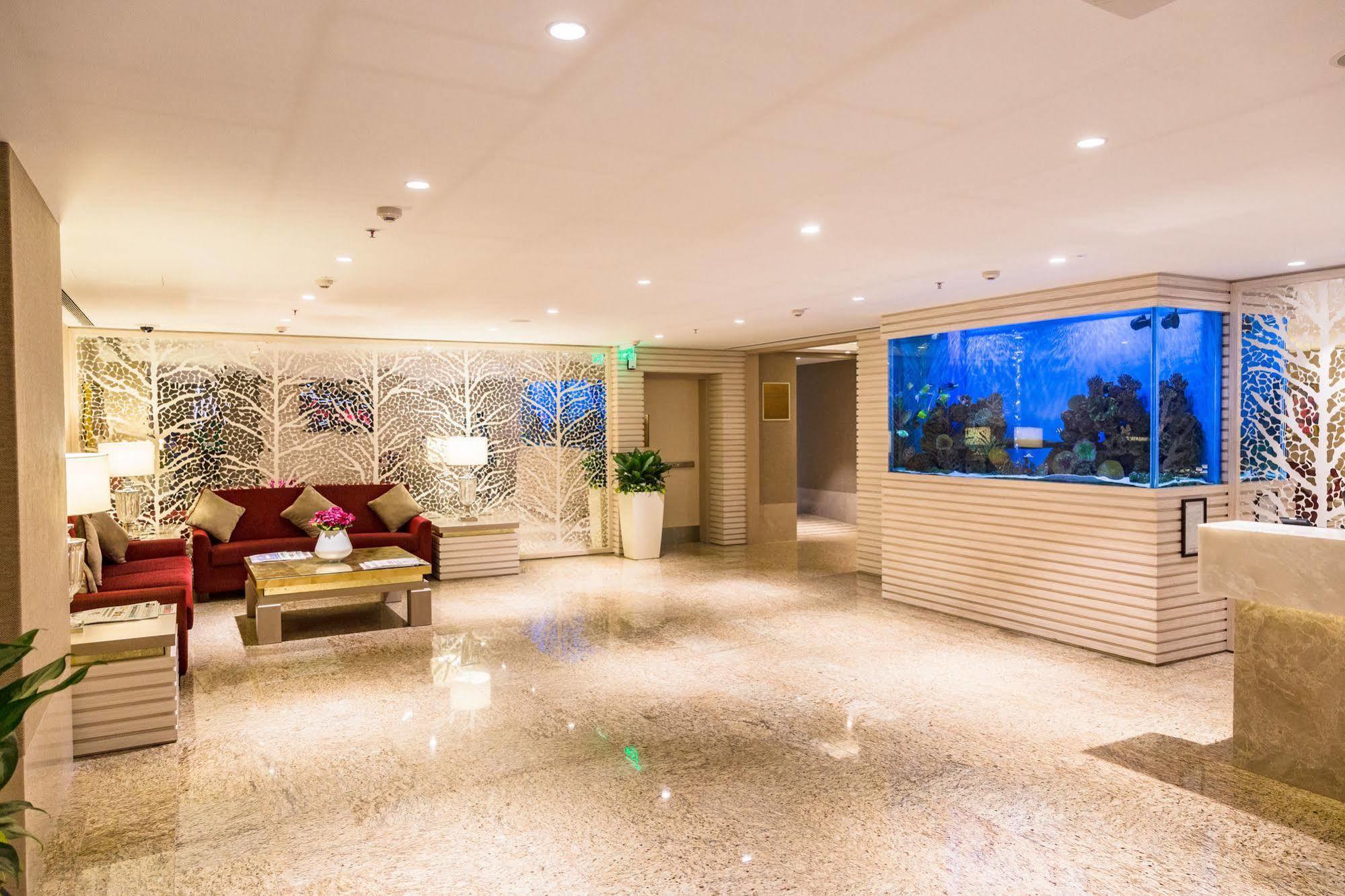 Niranta Transit Hotel Mumbai Airport - At Arrivals מראה חיצוני תמונה