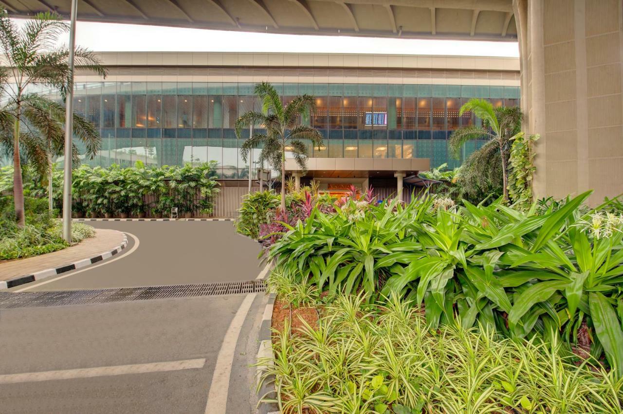 Niranta Transit Hotel Mumbai Airport - At Arrivals מראה חיצוני תמונה