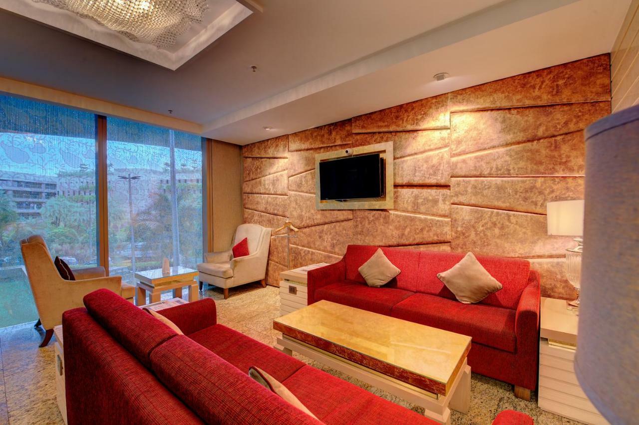 Niranta Transit Hotel Mumbai Airport - At Arrivals מראה חיצוני תמונה