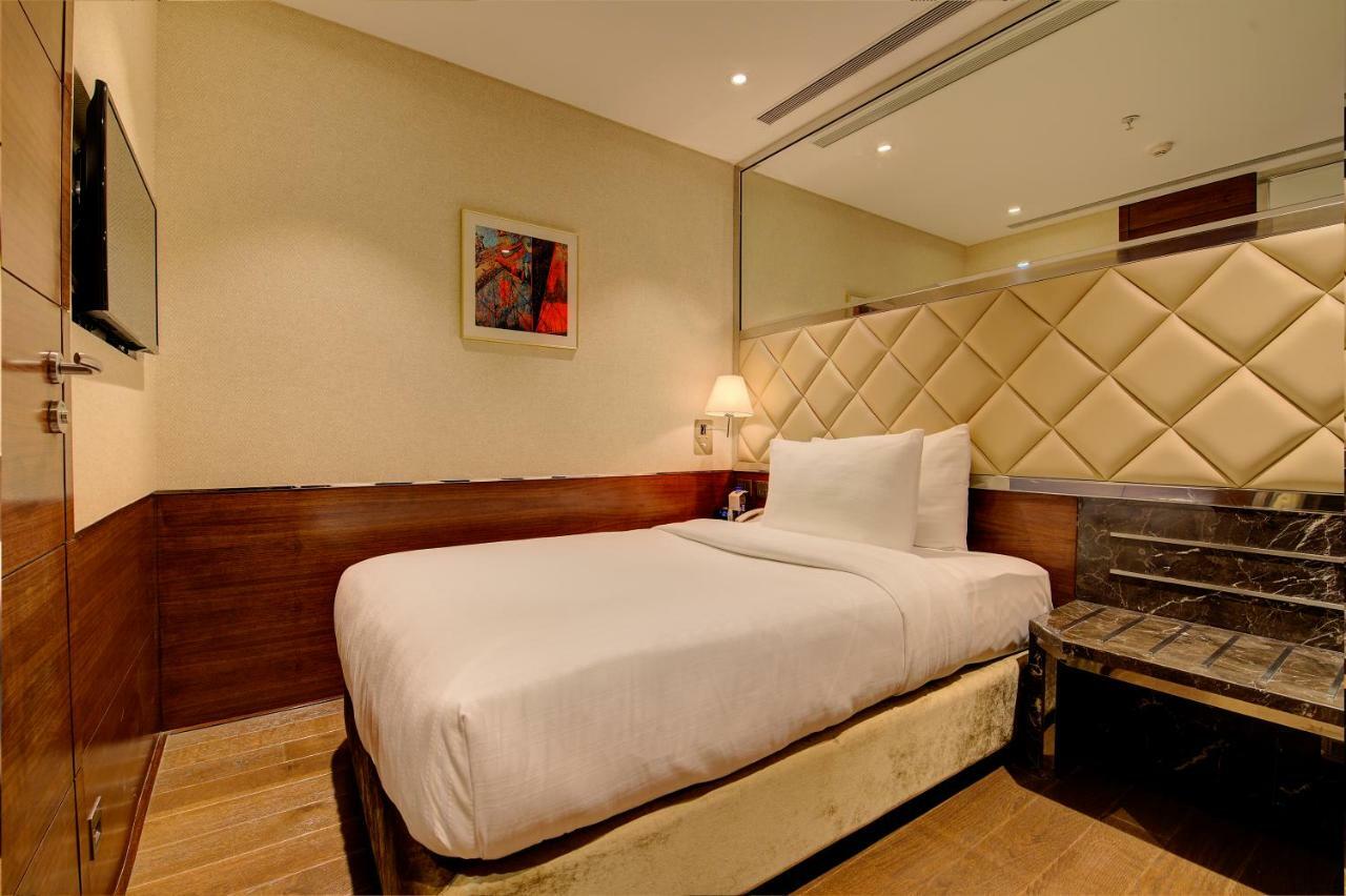 Niranta Transit Hotel Mumbai Airport - At Arrivals מראה חיצוני תמונה